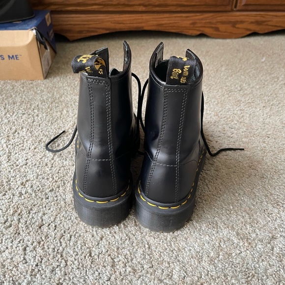 Dr Martens 1460 Bex 8-Eye Boot - Picture 13 of 16